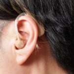 骨伝導補聴器のメリットは？仕組みとともに解説！